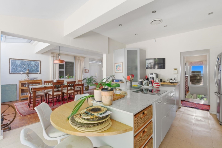 4 Bedroom Property for Sale in Camps Bay Western Cape